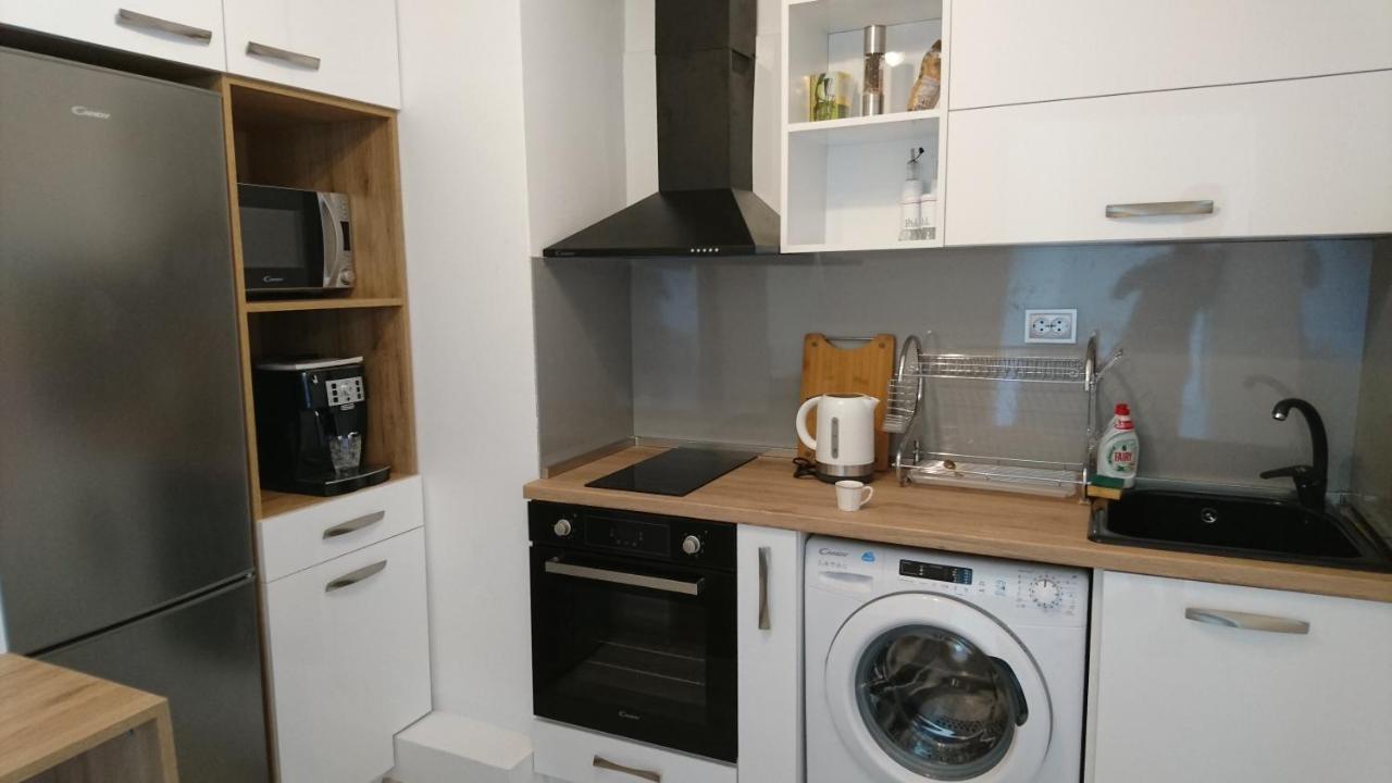 Park Apartments & Rooms Popovi Sandanski Ngoại thất bức ảnh