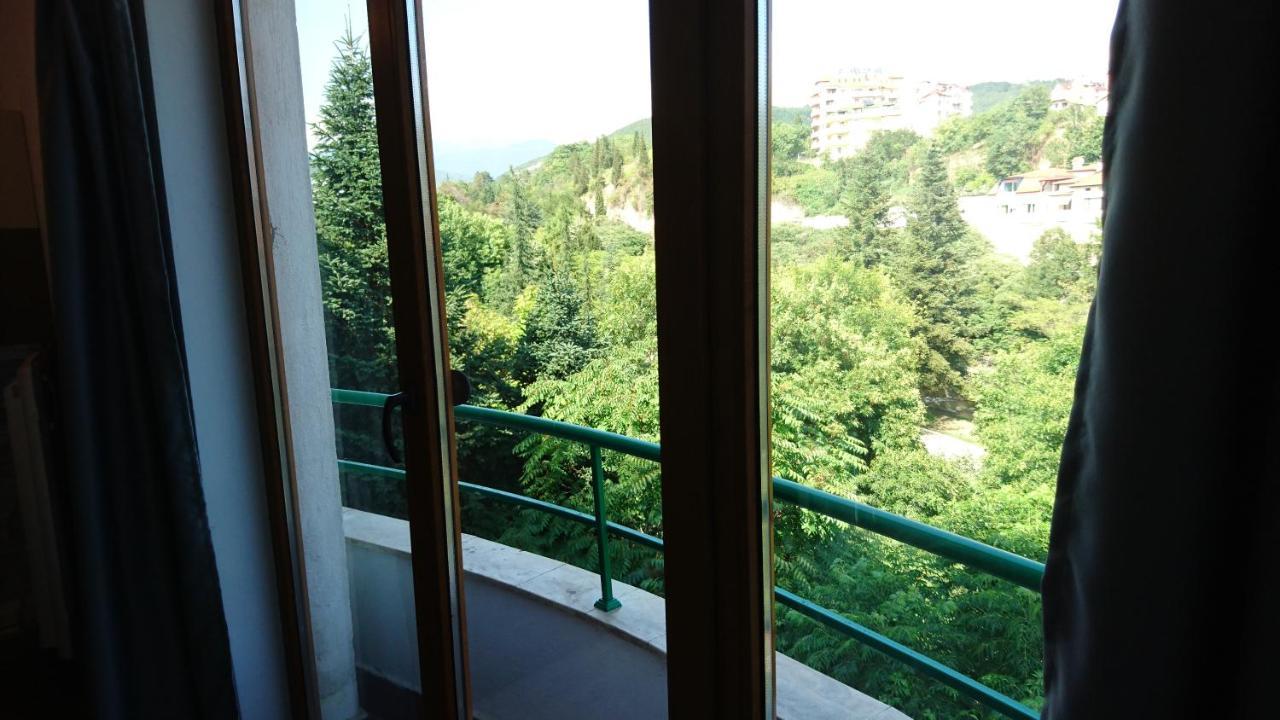 Park Apartments & Rooms Popovi Sandanski Ngoại thất bức ảnh