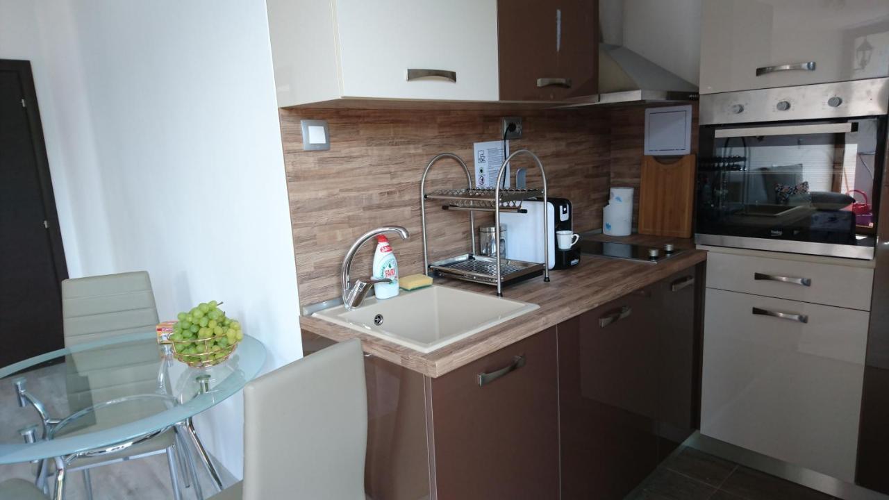 Park Apartments & Rooms Popovi Sandanski Ngoại thất bức ảnh