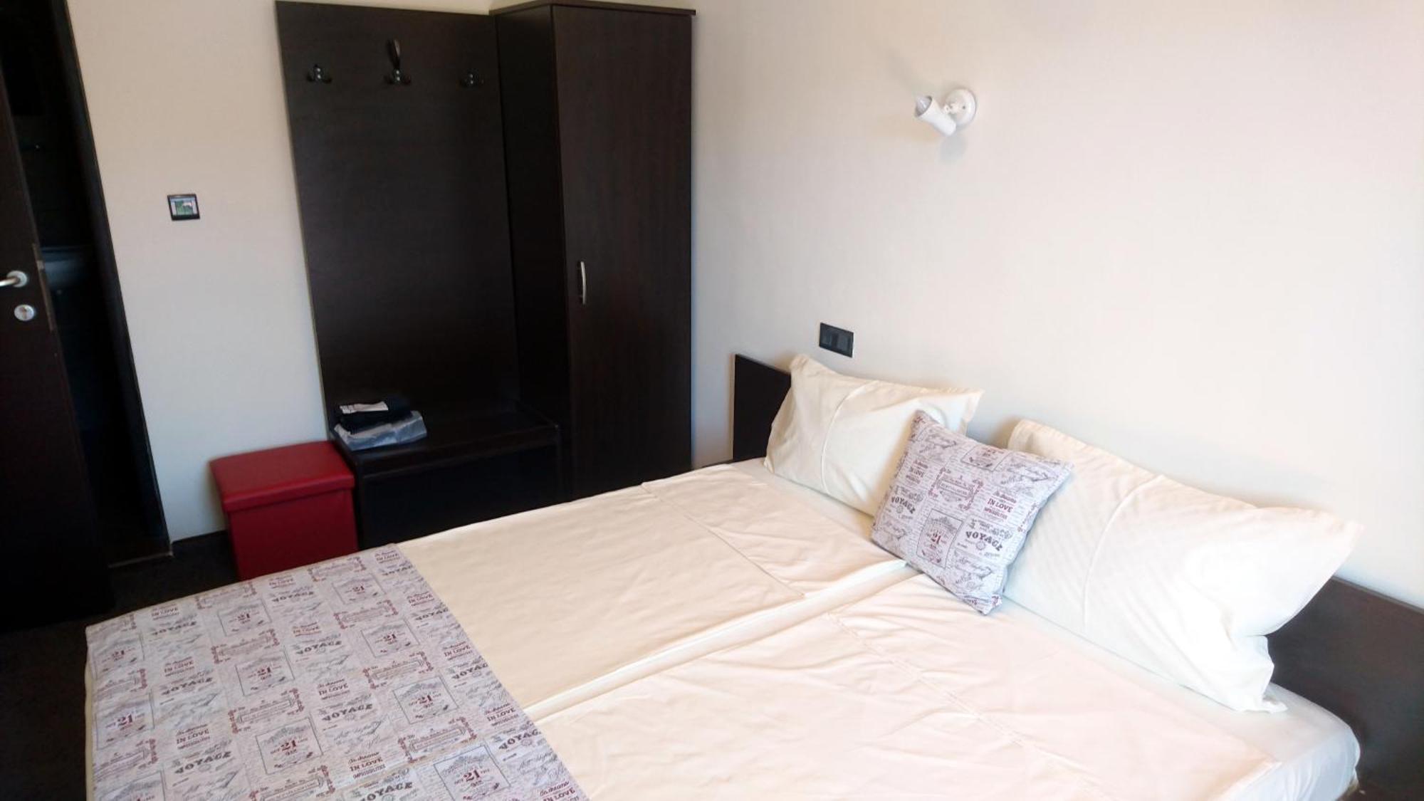 Park Apartments & Rooms Popovi Sandanski Phòng bức ảnh